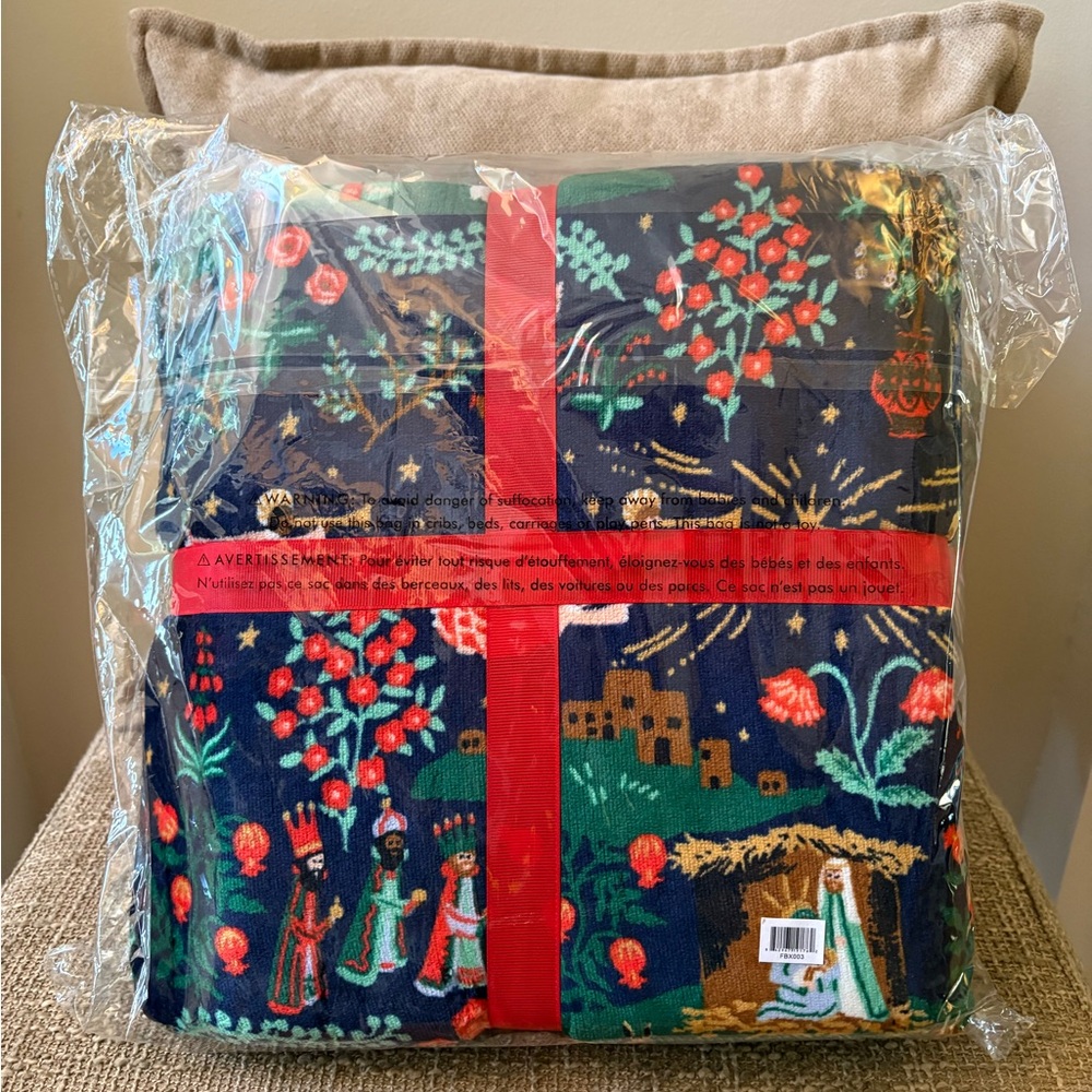 Rifle Paper Co. Nativity Fleece Blanket - Picture 3 of 5